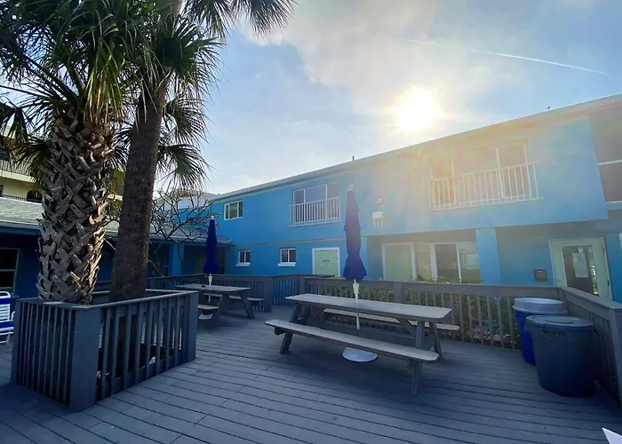 Nautical Watch Apartahotel Clearwater Beach