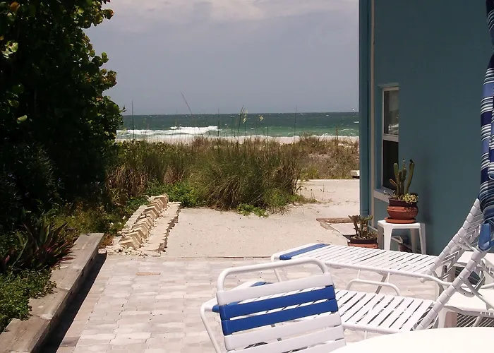Nautical Watch 3* Clearwater Beach