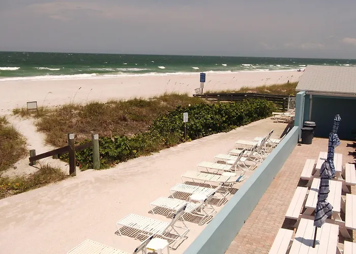 Nautical Watch Apartahotel 3*