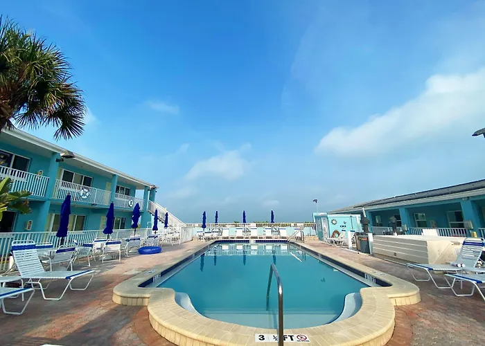 Nautical Watch Apartahotel