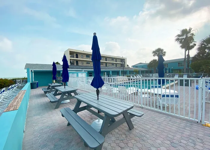 Apartahotel Nautical Watch Clearwater Beach